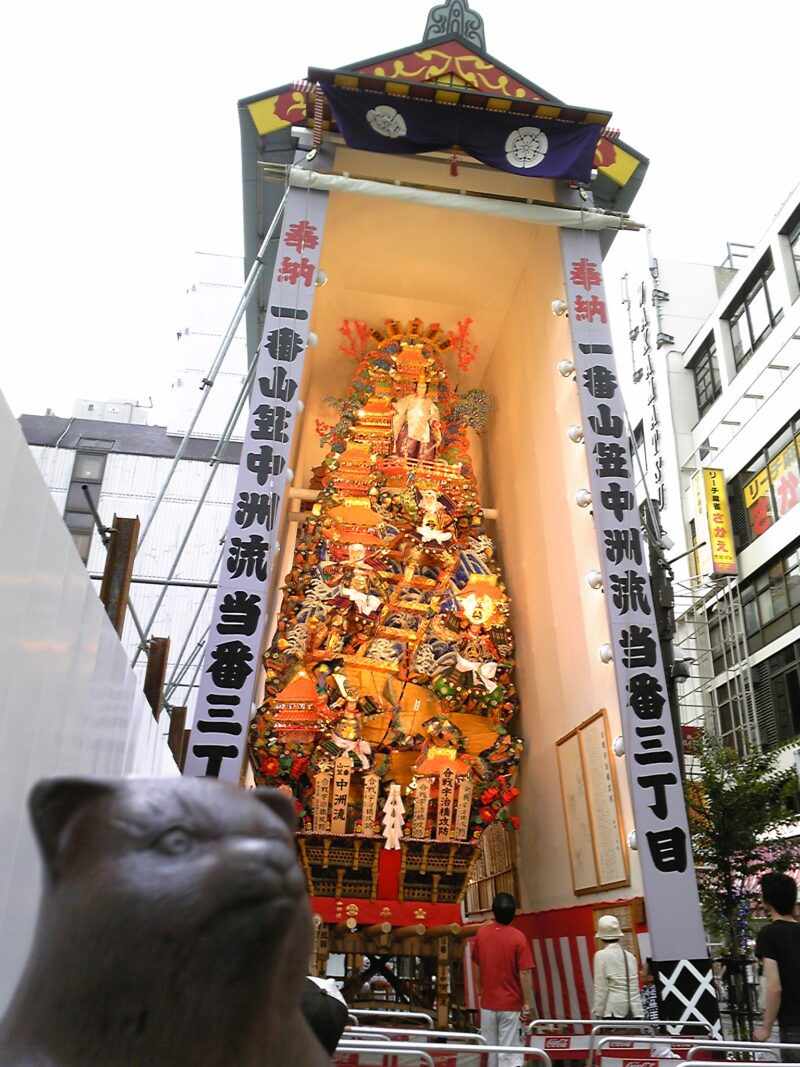 博多祇園山笠 1番 飾り山笠 中洲流 表標題「合戦宇治橋攻防」2010年7月