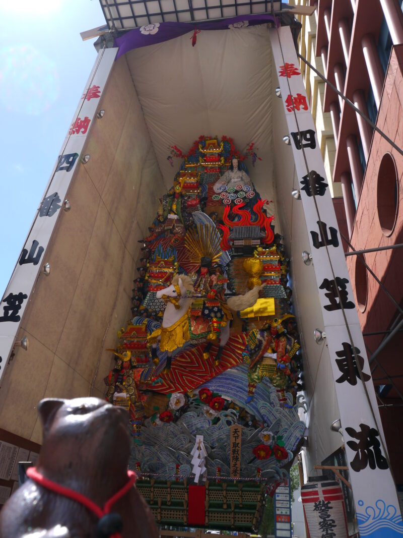博多祇園山笠 4番 飾り山笠 東流 表標題「天下取戦陣之誉」2013年7月